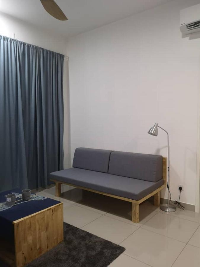 Aiyu Homestay, Conezion, Ioi Resort Putrajaya Extérieur photo